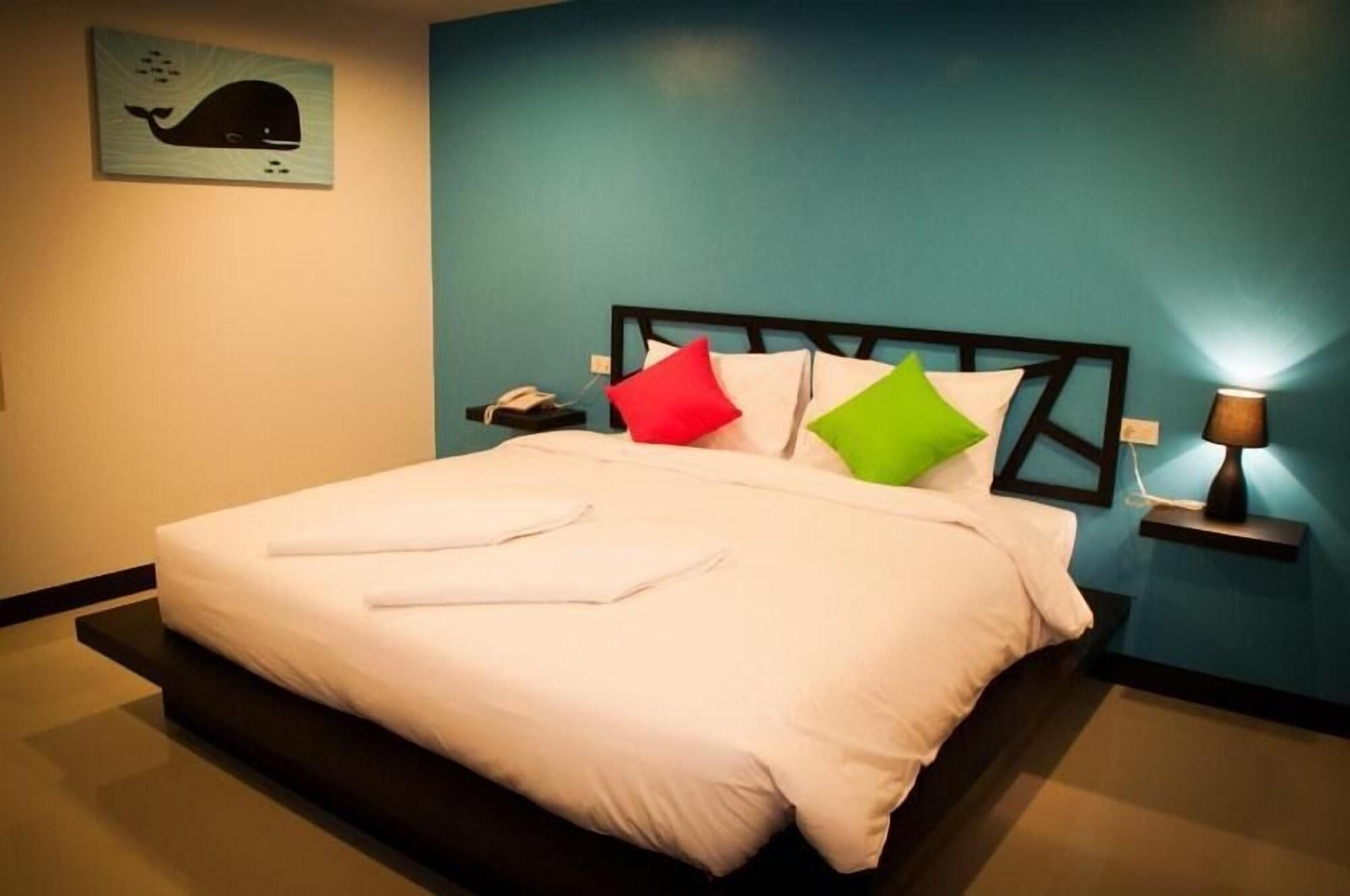 Sleep Whale Hotel Krabi Bagian luar foto