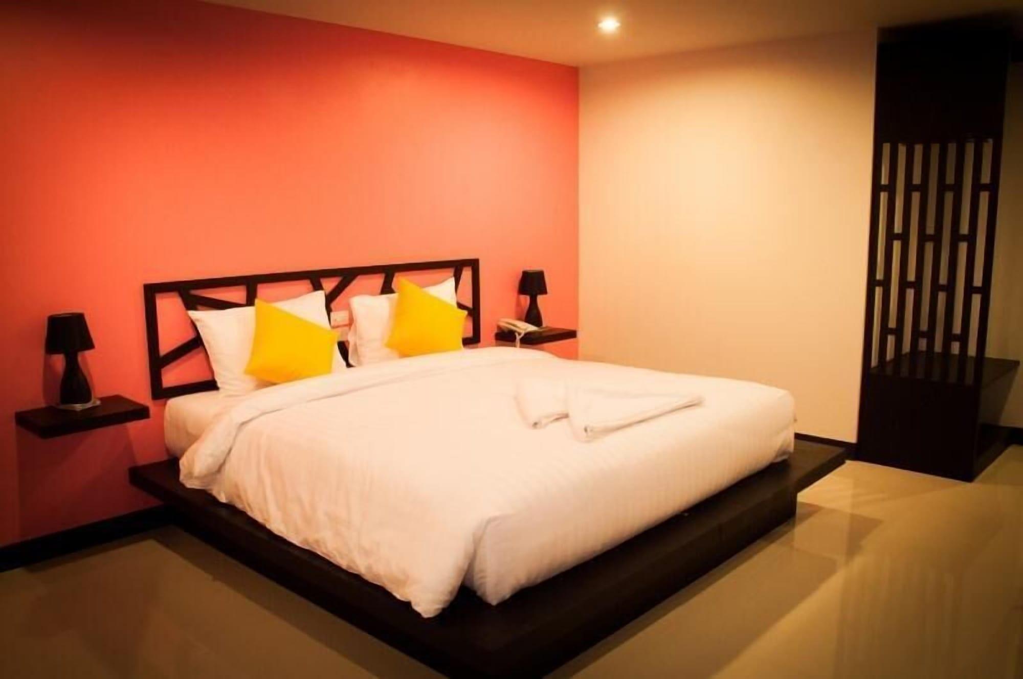 Sleep Whale Hotel Krabi Bagian luar foto