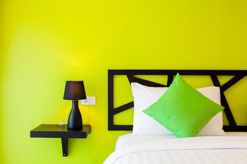 Sleep Whale Hotel Krabi Bagian luar foto