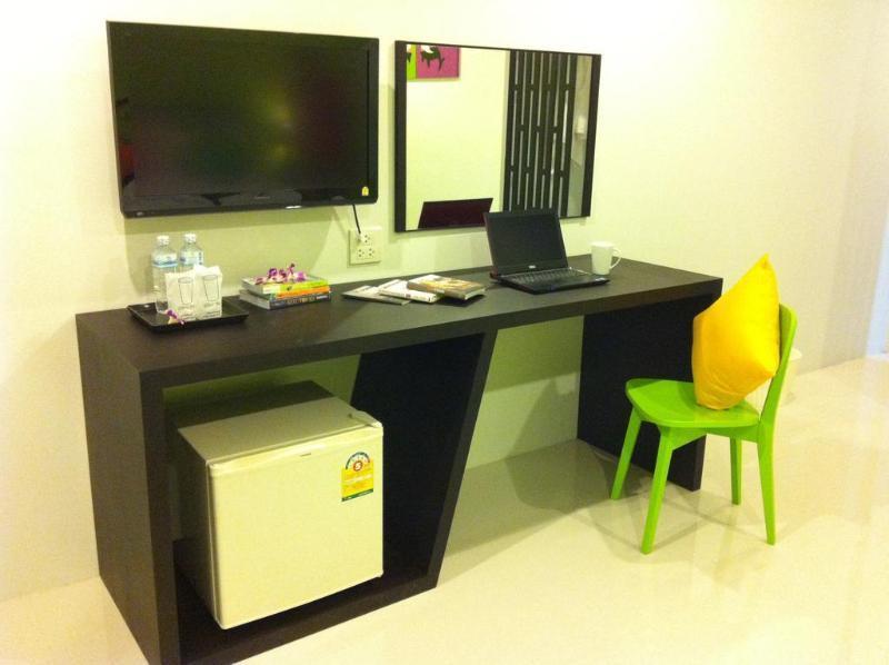Sleep Whale Hotel Krabi Bagian luar foto